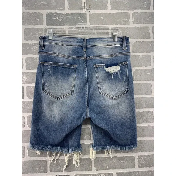 Risen Jeans Womens 1XL Distressed High Rise Bermuda Denim Shorts Medium Wash - Picture 3 of 6